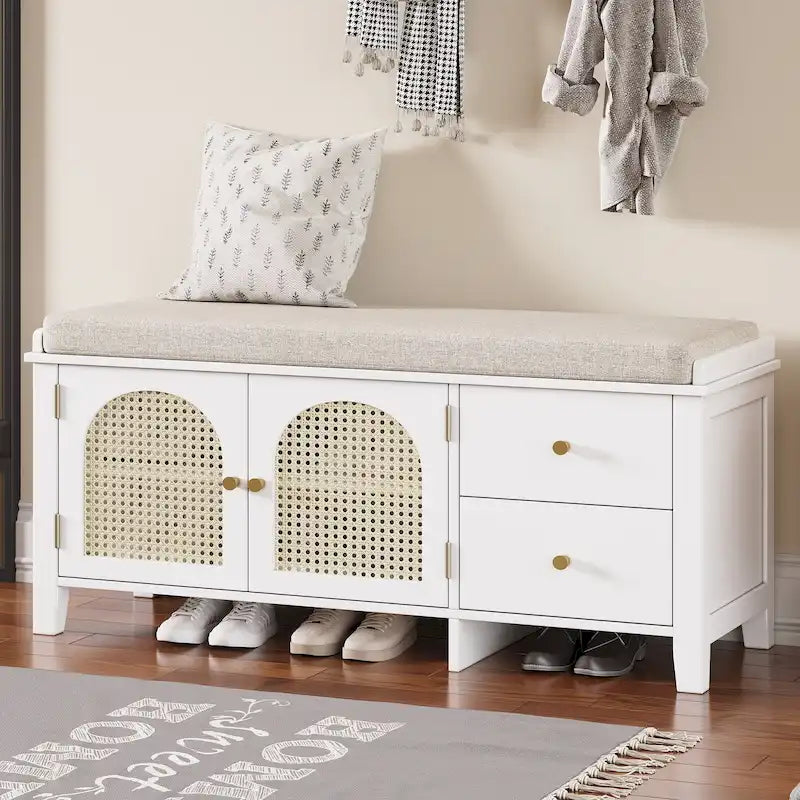Banc à chaussures d'entrée avec portes en rotin, coussin et tiroirs de rangement