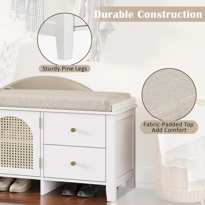 Banc à chaussures d'entrée avec portes en rotin, coussin et tiroirs de rangement