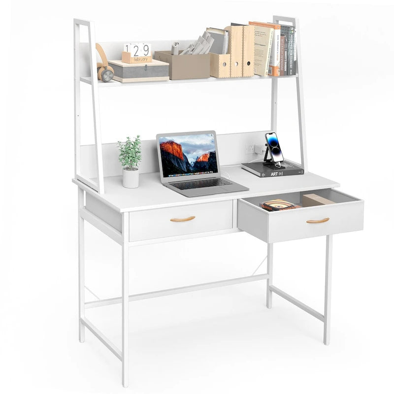Bureau d'ordinateur avec étagère, prise de courant et ports USB